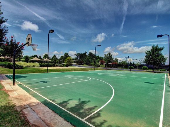 Woodlandsbasketballcourt